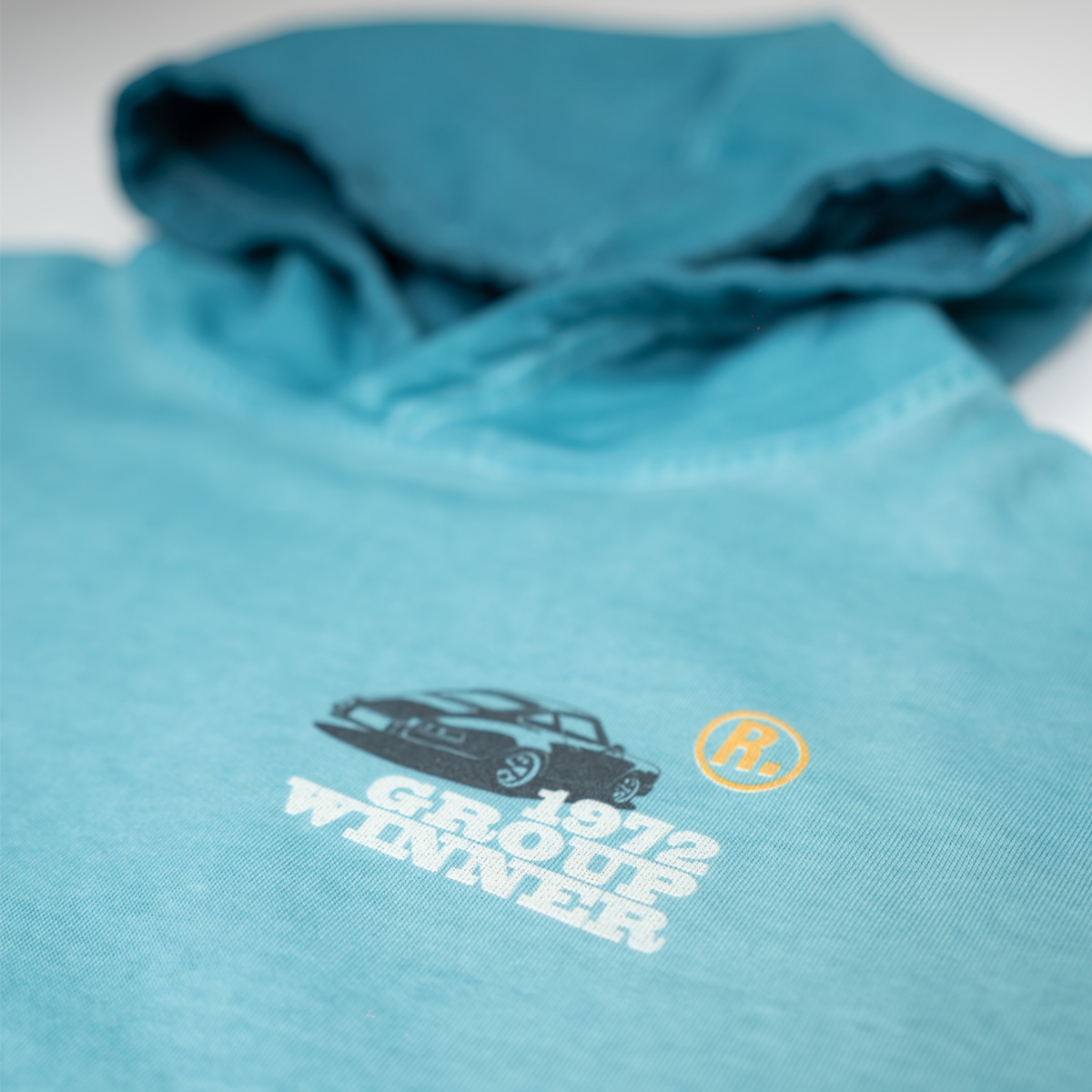 "24H GROUP WINNER HOODIE" - Image 4